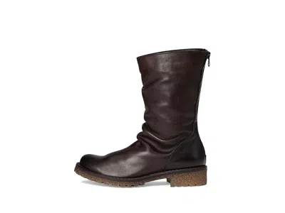 Eric Michael Braga In Brown