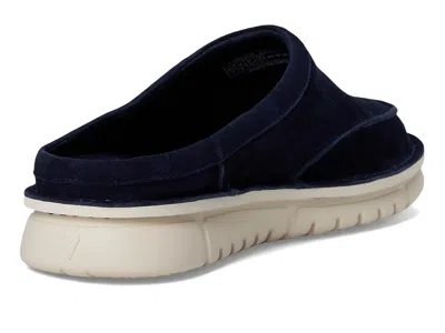 Vionic Muptown Clogs Mules