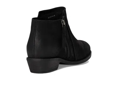 Softwalk Rocklin 2.0 In Black