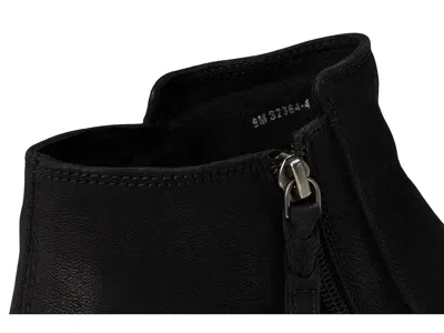 Softwalk Rocklin 2.0 In Black