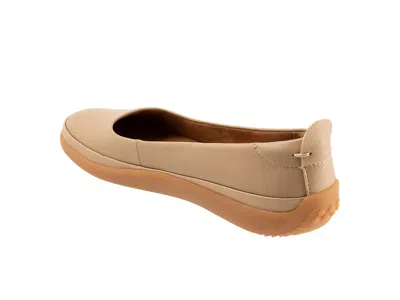 Softwalk Disa In Sand