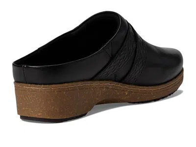 Softwalk Asmara In Black