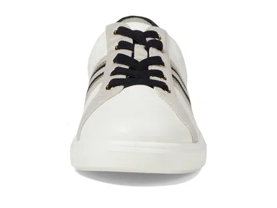 Bzees Happy Friday In Multi