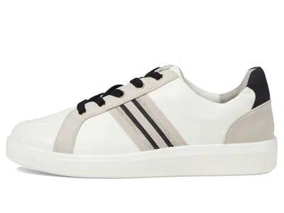 Bzees Happy Friday In Multi