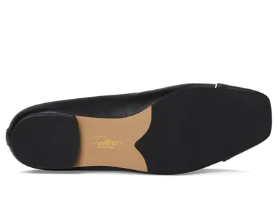 Trotters Harbor Flat In Black
