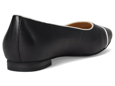 Trotters Harbor Flat In Black