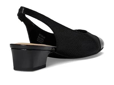 Trotters Dea In Black
