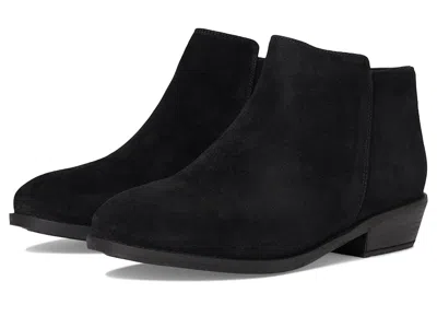 Softwalk Rocklin Bootie In Multi