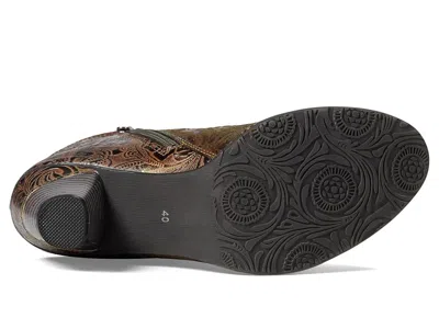 L'artiste By Spring Step Antilles In Multi
