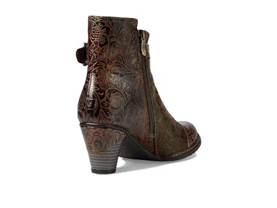 L'artiste By Spring Step Antilles In Multi