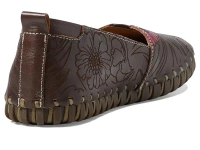 L'artiste By Spring Step Modesty Flat In Brown