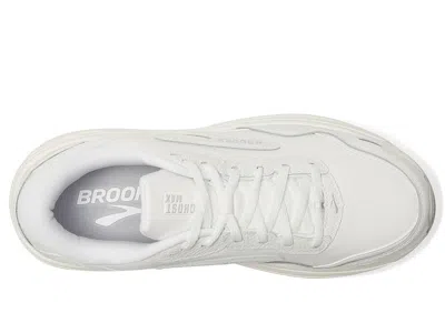 Brooks Ghost Max L Walking Shoe In White
