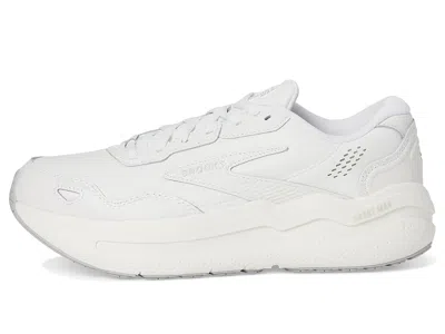 Brooks Ghost Max L Walking Shoe In White