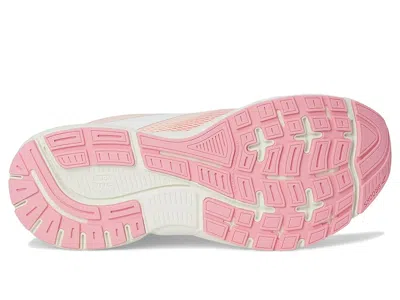 Brooks Trace 4 Running Shoe In Pink