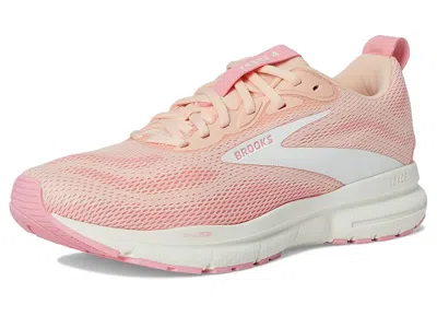 Brooks Trace 4 Running Shoe In Pink