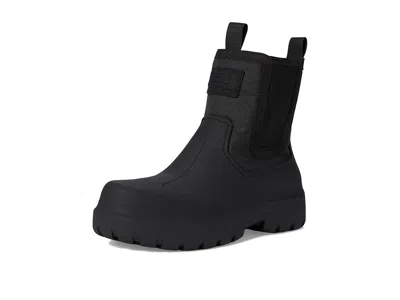 Hunter Lorde In Black