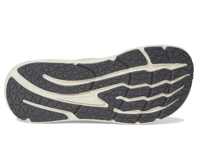 Altra Paradigm 7 In Multi