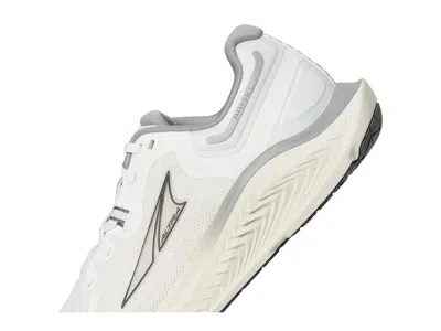 Altra Paradigm 7 In Multi