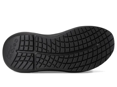 Oofos Oomy Stride In Black