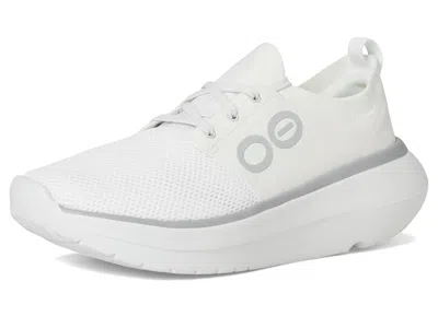 Oofos Oomy Stride In White