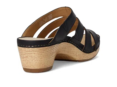 Dansko Lyndi Platform Slide Sandal In Black