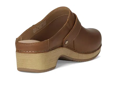 Dansko Baylor In Brown