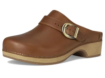 Dansko Baylor In Brown