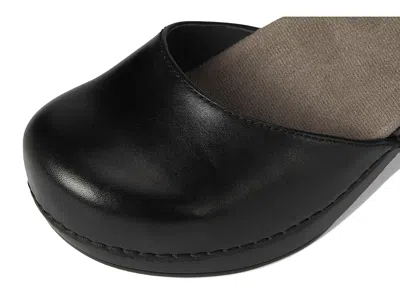 Dansko Sam Pump In Black
