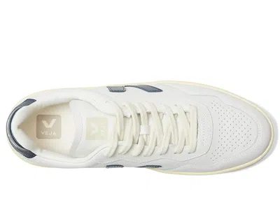 Veja V-90 In Multi