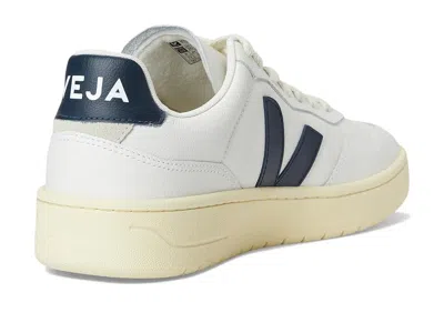 Veja V-90 In Multi