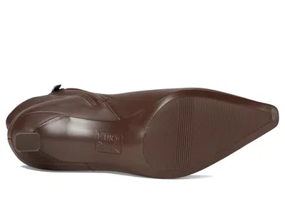 Naturalizer Deesha Bootie In Brown