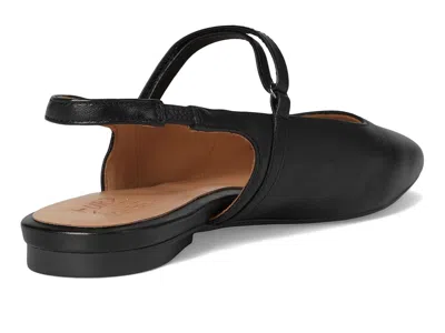 Naturalizer Connie In Black