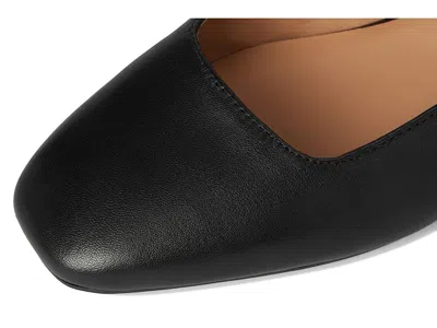 Naturalizer Connie In Black