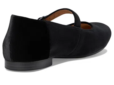 Naturalizer Kelly In Black