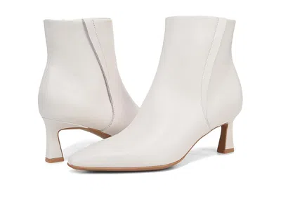 Naturalizer Deesha Bootie