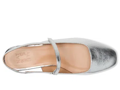 Naturalizer Connie In Silver
