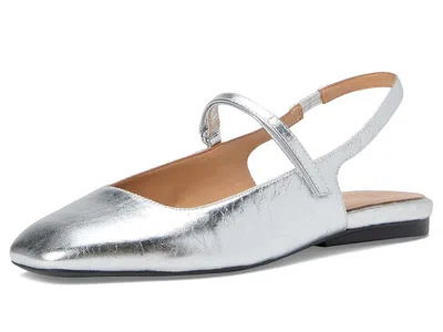 Naturalizer Connie In Silver