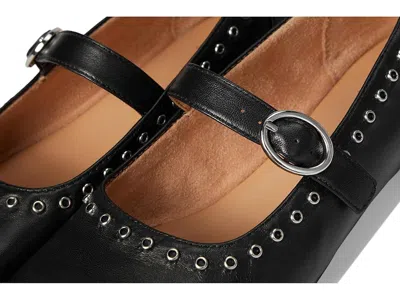 Naturalizer Kelly In Black