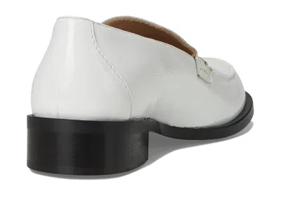 La Canadienne Dream In White