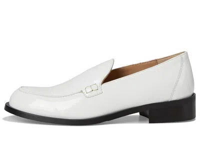 La Canadienne Dream In White