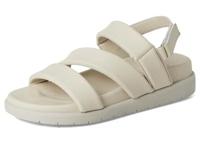 La Canadienne Garritt In White