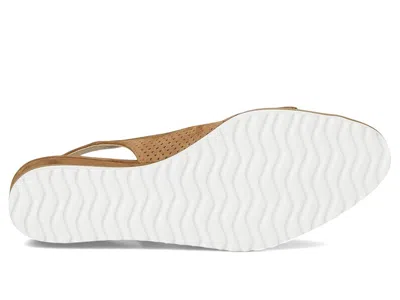 Vaneli Dabry High In Brown