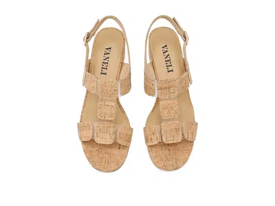 Vaneli Hatty In Neutral