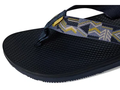 Chaco Classic Flip