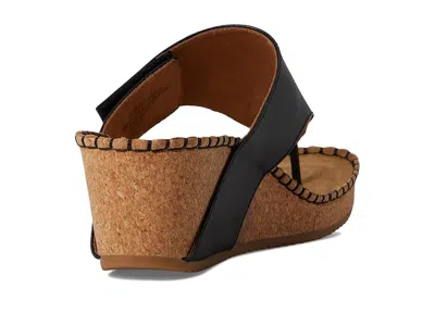 Comfortiva Edwyn Platform Wedge In Multi