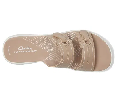 Clarks Breeze Maye