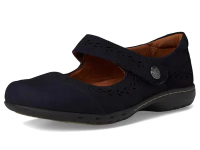 Cobb Hill Perry In Blue