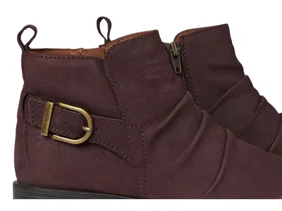 Cobb Hill Nessa In Brown