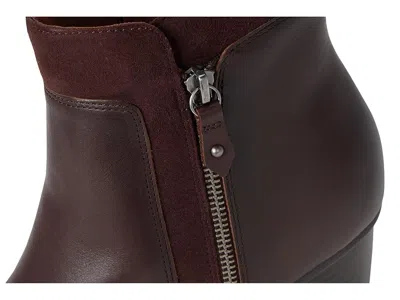 Cobb Hill Wynter In Red