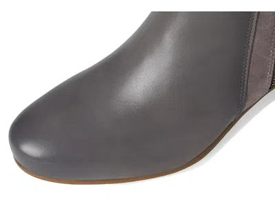 Cobb Hill Wynter In Gray